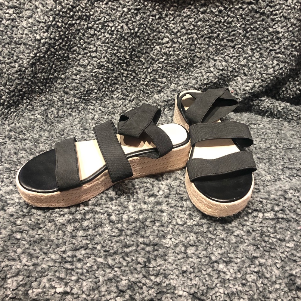 Stretchy Strap Platform Sandals